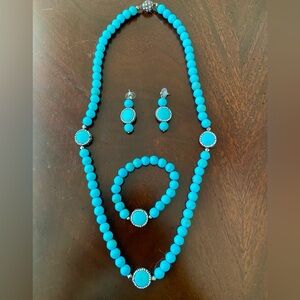 Natural Turquoise Round Beaded 26” Necklace,Bracelet and 1,2” Piercing Earrings